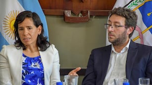En reunión de la Comisión de Finanzas y Economía, la secretaria de Hacienda municipal, Agustina Apaza, explicó los ejes del proyecto de presupuesto 2026 para la ciudad.