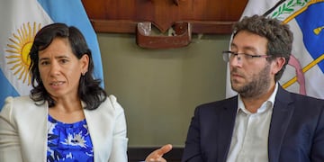 En reunión de la Comisión de Finanzas y Economía, la secretaria de Hacienda municipal, Agustina Apaza, explicó los ejes del proyecto de presupuesto 2026 para la ciudad.