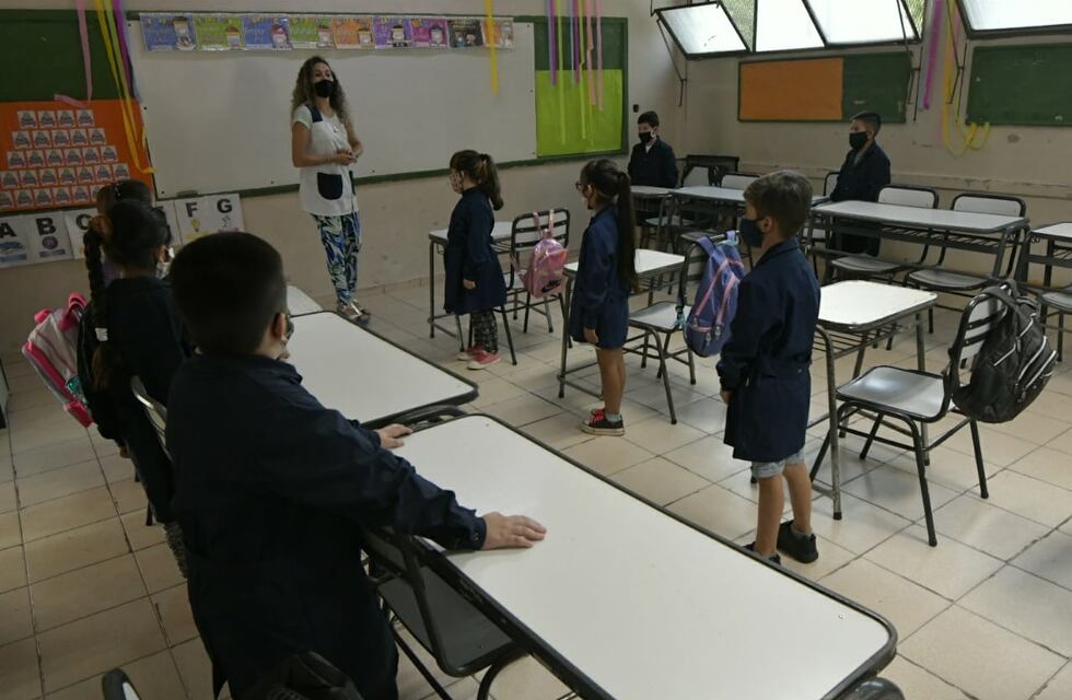 Con protocolo y distanciamiento: así fue la vuelta a clases presenciales en Mendoza