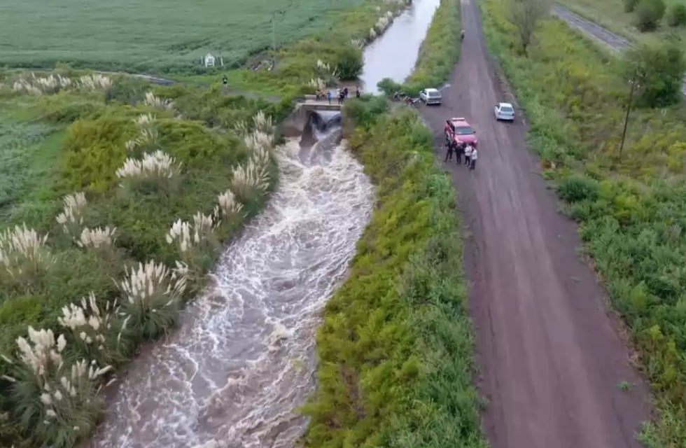 Horror en Santa Fe: encontraron un cuerpo calcinado en un camino rural