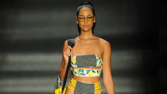 Este verano llega un nuevo estilo para los trajes de baño.