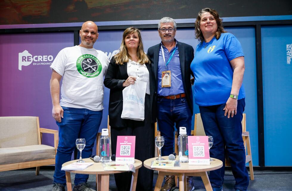 Club Cazadores y Recreativo Echegoyen presentaron sus concursos de pesca en el FIT