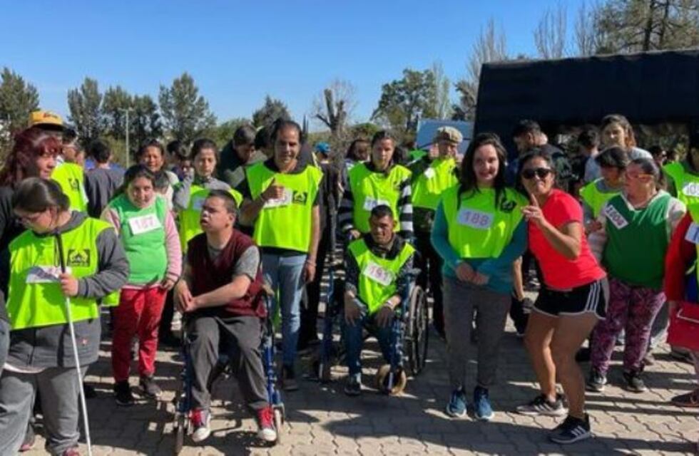 La maratón solidaria de la escuela Bianchi reunió a más de 1.500 alumnos de San Rafael