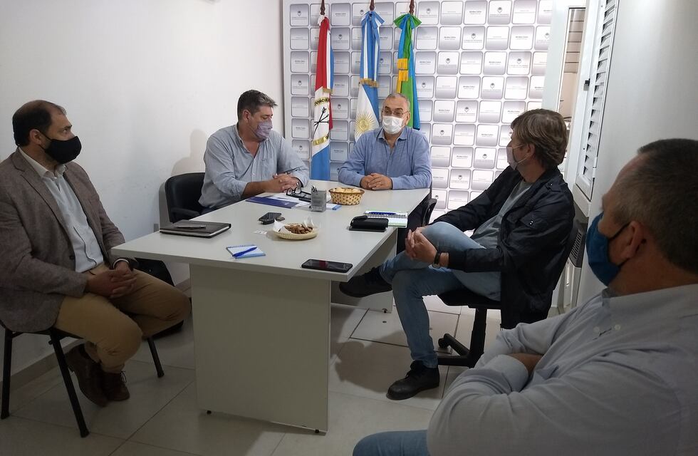 Ataliva, Vila, Ramona y Tacural gestionan por cloacas