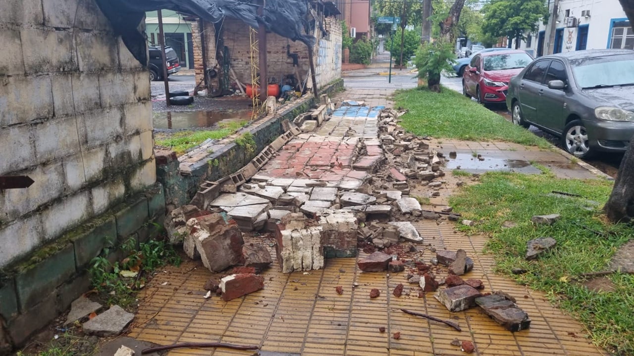 Los vientos alcanzaron los 80 Km/hora.