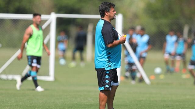 El técnico del "Pirata" tiene un cambio en mete para recibir a Almagro.