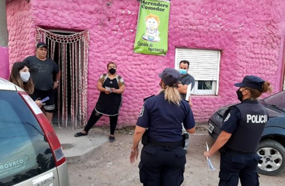 La policía concientizó e informó sobre violencia de género