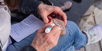 Se trata de una nueva jornada de memoria y respeto por los fallecidos en pandemia.