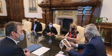 Alberto Fernández recibió a familiares de un policía Arshak Karhanyan desaparecido y aumentó a $5 millones la recompensa