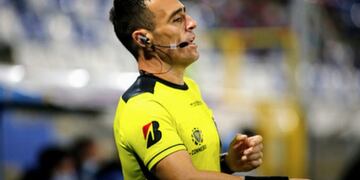 Cristian Navarro, árbitro de Mendoza que es parte del cuerpo arbitral de la Copa América Brasil 2021.