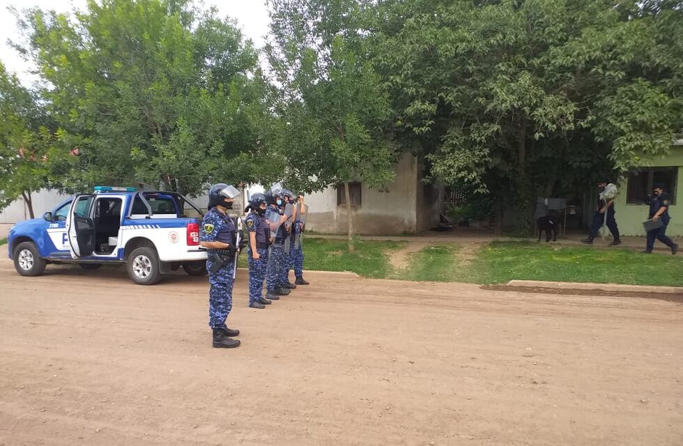 Detuvieron en Brinkmann a cuatro personas que organizaban fiestas clandestinas