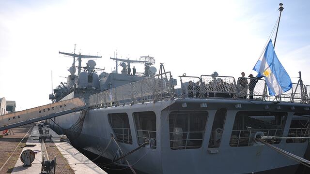 Puerto Belgrano: pasaron a condición de buque radiado al destructor ARA “Heroína”