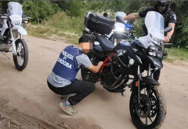 La motocicleta BMW F700 recuperada en Córdoba.