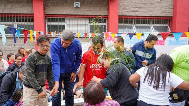Las Heras, un árbol por la inclusión. El Intendente Daniel Orozco, destacó que las personas con este síndrome, brindan empatía, humildad e inocencia.