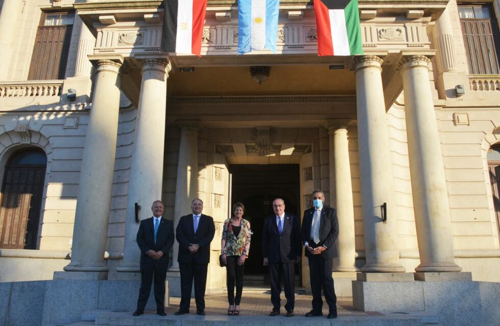 Presentaron a los embajadores de Kuwait y Egipto cuatro proyectos para Tandil