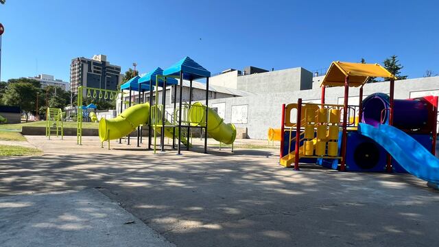 Inauguran la nueva "Plaza de la Villa" con la llegada de los Reyes Magos