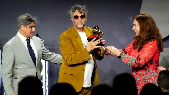 El rosarino le dedicó el galardón a sus hijos Martín y Margarita.