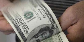 En Córdoba, la gente va al mercado paralelo por algunos dólares más.