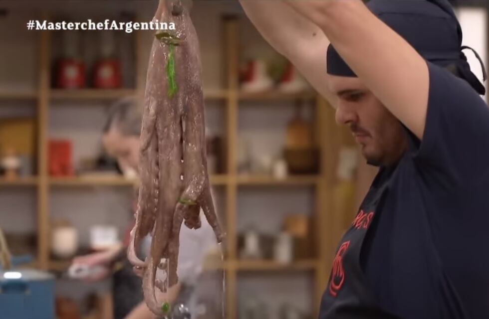 Rodrigo sigue con vida en Masterchef: quien lo ayudó, qué cocinó y por qué lloró al terminar el programa