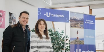 La Municipalidad de Ushuaia instaló un stand de la tarjeta +U en la Secretaría de Turismo