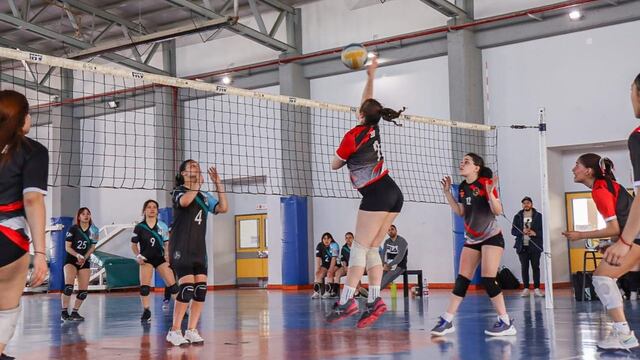 Juegos Fueguinos: Universitario campeonas locales del vóley sub-15