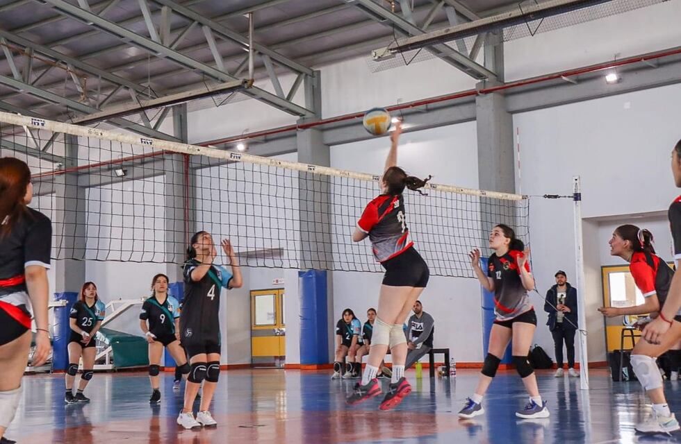 Juegos Fueguinos: Universitario campeonas locales del vóley sub-15