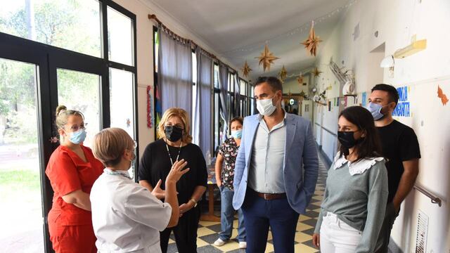 La ministra de Salud, Sonia Martorano, dijo que es necesario "esperar un poquitito más" para que la máscara deje de ser obligatoria.