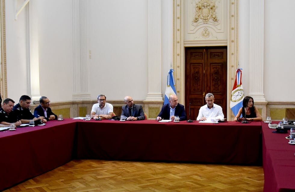 Omar Perotti y Javkin participaron de la Mesa de Comando Conjunto para tratar la inseguridad en Rosario