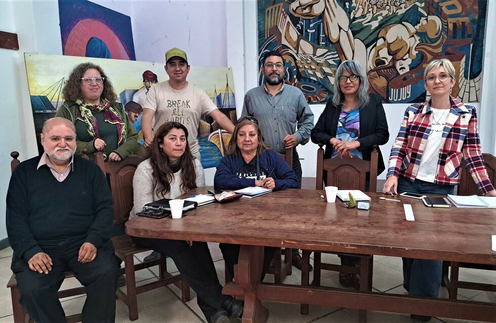 Docentes reiteran reclamo por 250.000 pesos de piso salarial, en Jujuy