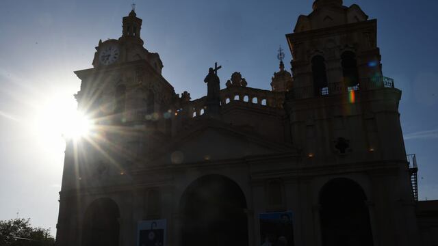 La Iglesia de Córdoba llamó a los gobernantes a promover la cultura del trabajo y el esfuerzo.