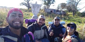 El grupo de cuatro aventureros busca llegar a México a pie en dos o tres años.