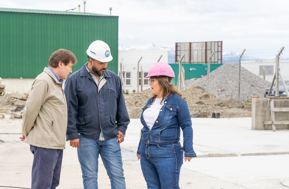 Melella recorrió la obra complementaria que mejorará el proceso en la planta Bahía Golondrina