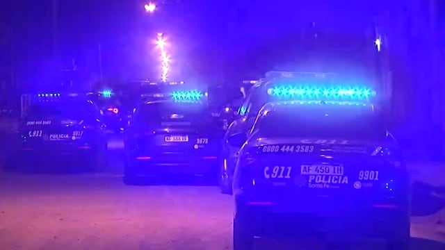 La policía recuperó el Volkswagen Gol Trend en La República y Cabal.