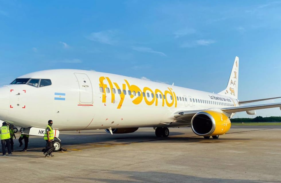 Con pasajes ilimitados, Flybondi ofrece trabajo en Córdoba: cómo postularse