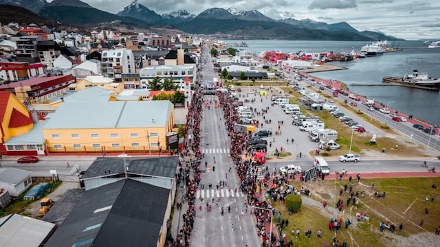 Explotó de turistas el Carnaval en Ushuaia durante el fin de semana largo