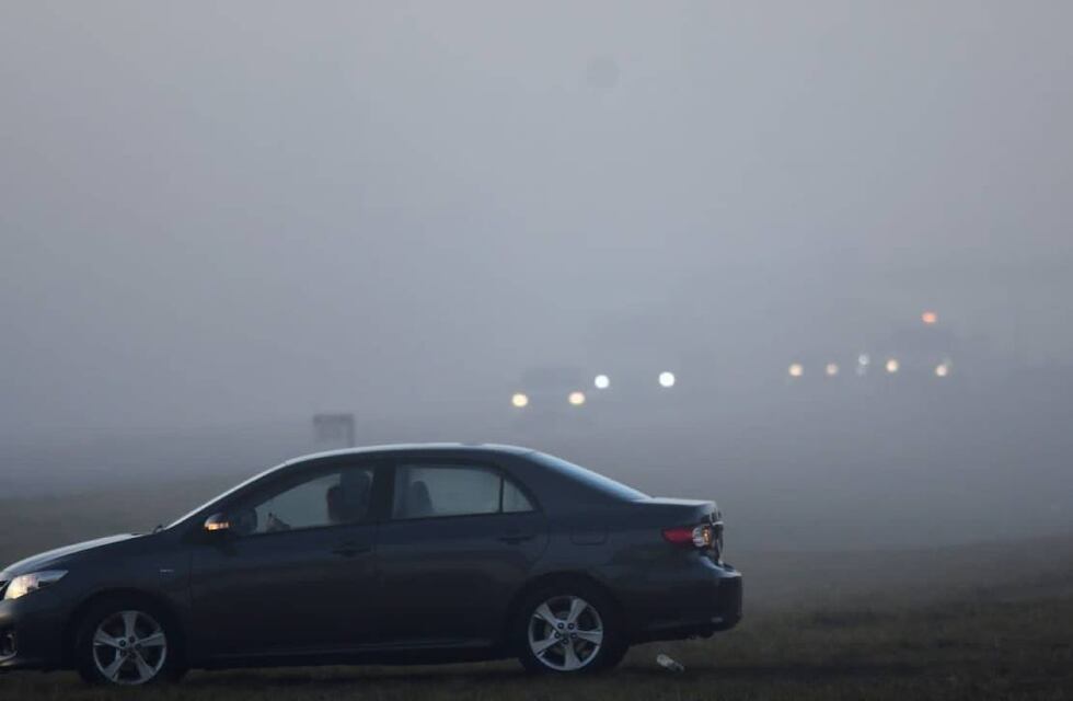 Cortaron el tránsito en Autopista Rosario-Buenos Aires por niebla y humo