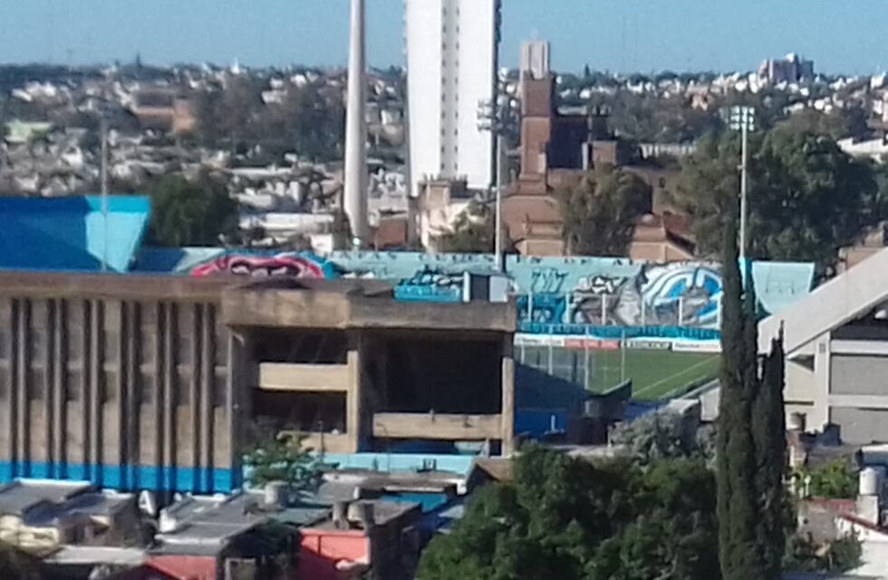 En Alberdi no existe el silencio cuando juega Belgrano