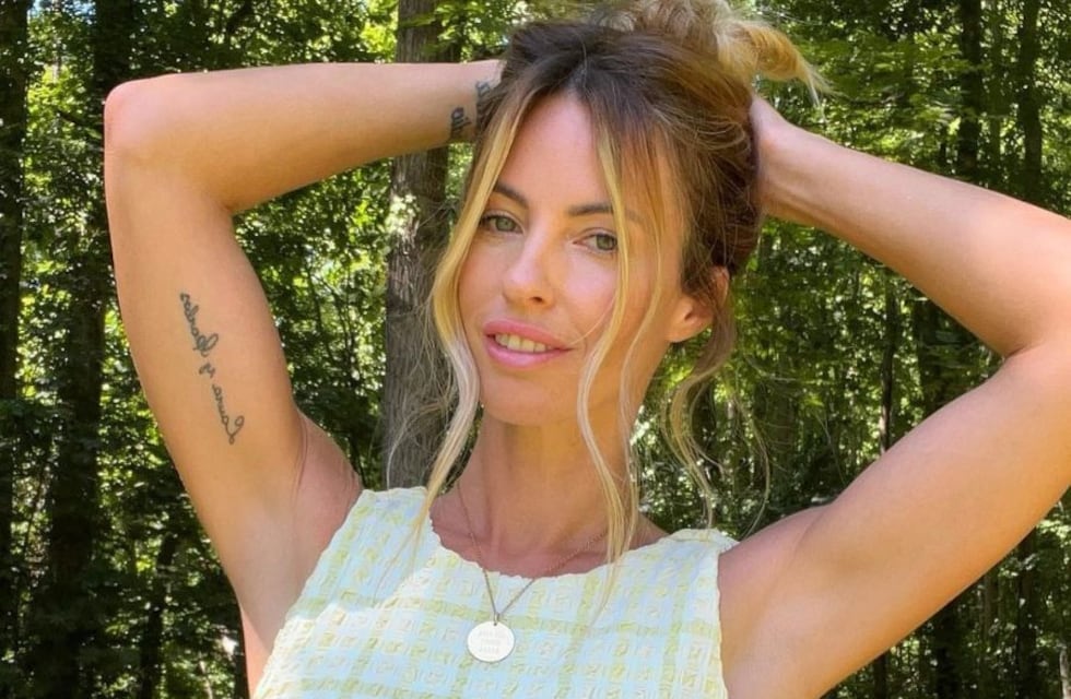 Rocío Guirao Díaz recordó el día que desfiló por la noche en Miami en vestido negro con aberturas