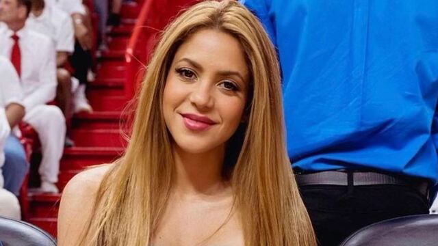 Shakira se suma a la tendencia de las nanokini y ya impone su propio estilo.