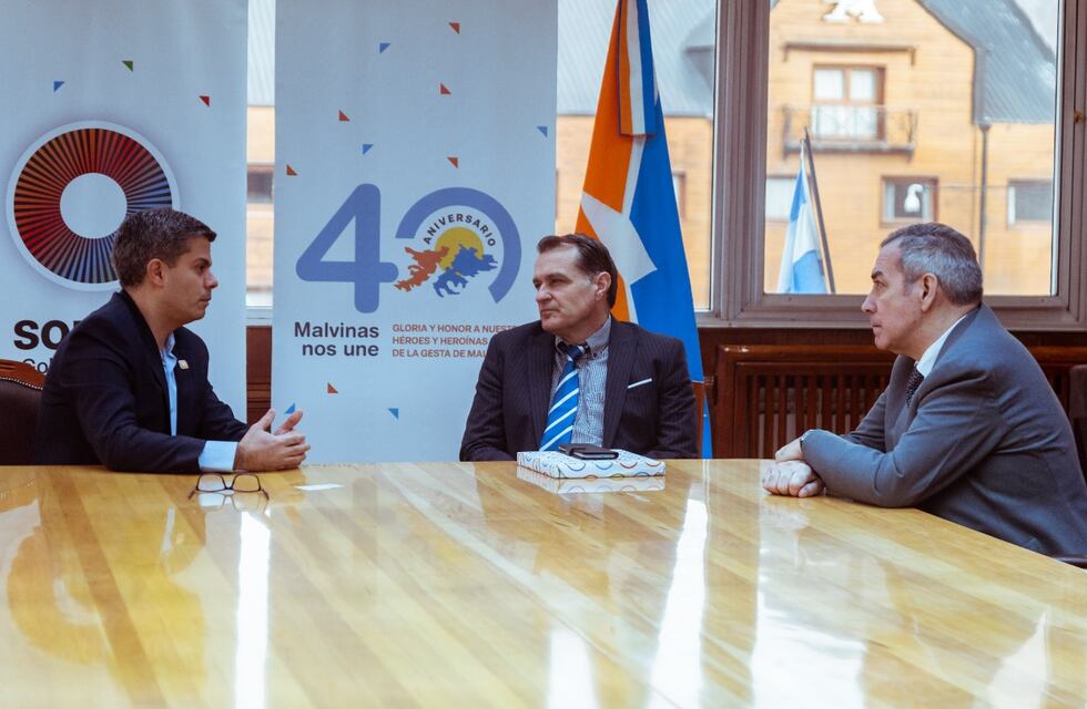 El secretario Andrés Dachary recibió al cónsul general de Francia en Argentina, Patrick Renard