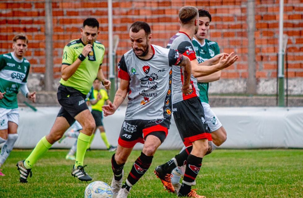 Liga del Sur: "Nacho" Burgos sigue en Sporting