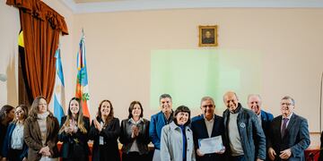 Gobierno y escuelas avanzan hacia una educación más equitativa, con herramientas digitales para docentes, alumnos y familias.