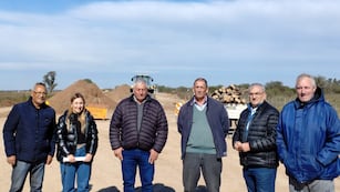 Funcionarios recorrieron la obra de pavimento entre Aurelia y Bella Italia