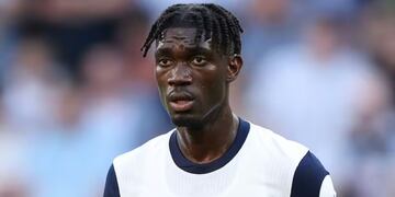 Yvess Bissouma fue suspendido por consumir una droga.