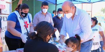 El Movimiento Octubres agasajó a vecinos del barrio La Merced en San Pedro de Jujuy, con motivo del Día del Trabajador.