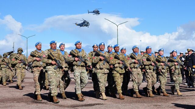 Ministro de Defensa, Doctor Luis Alfonso Petri, en el acto central del Día de la Armada Argentina