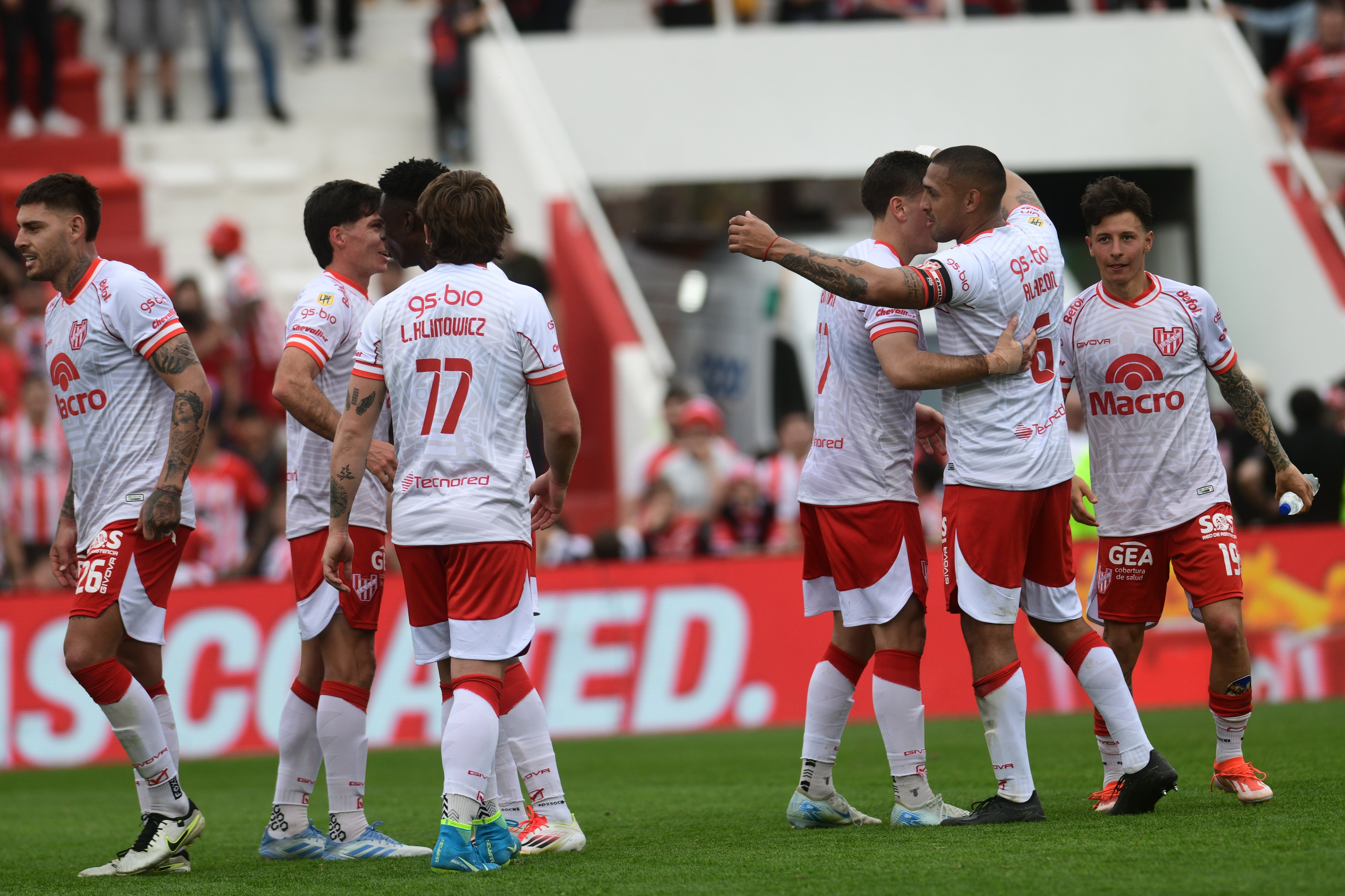 Instituto recibió a Argentinos Juniors por la octava fecha de la Liga Profesional 2025. (Ramiro Pereyra / La Voz)