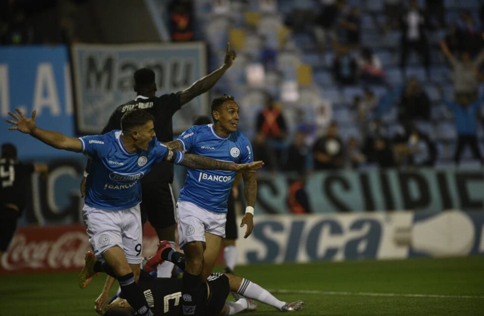 Belgrano le ganó al Deportivo Riestra, en el reencuentro con su gente