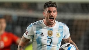 El picante gesto de Rodrigo De Paul a un futbolista paraguayo en la derrota de la Selección Argentina.