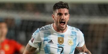 El picante gesto de Rodrigo De Paul a un futbolista paraguayo en la derrota de la Selección Argentina.